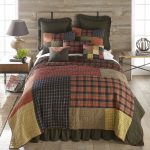 Woodland Square Quilt by Donna Sharp – Full/Queen