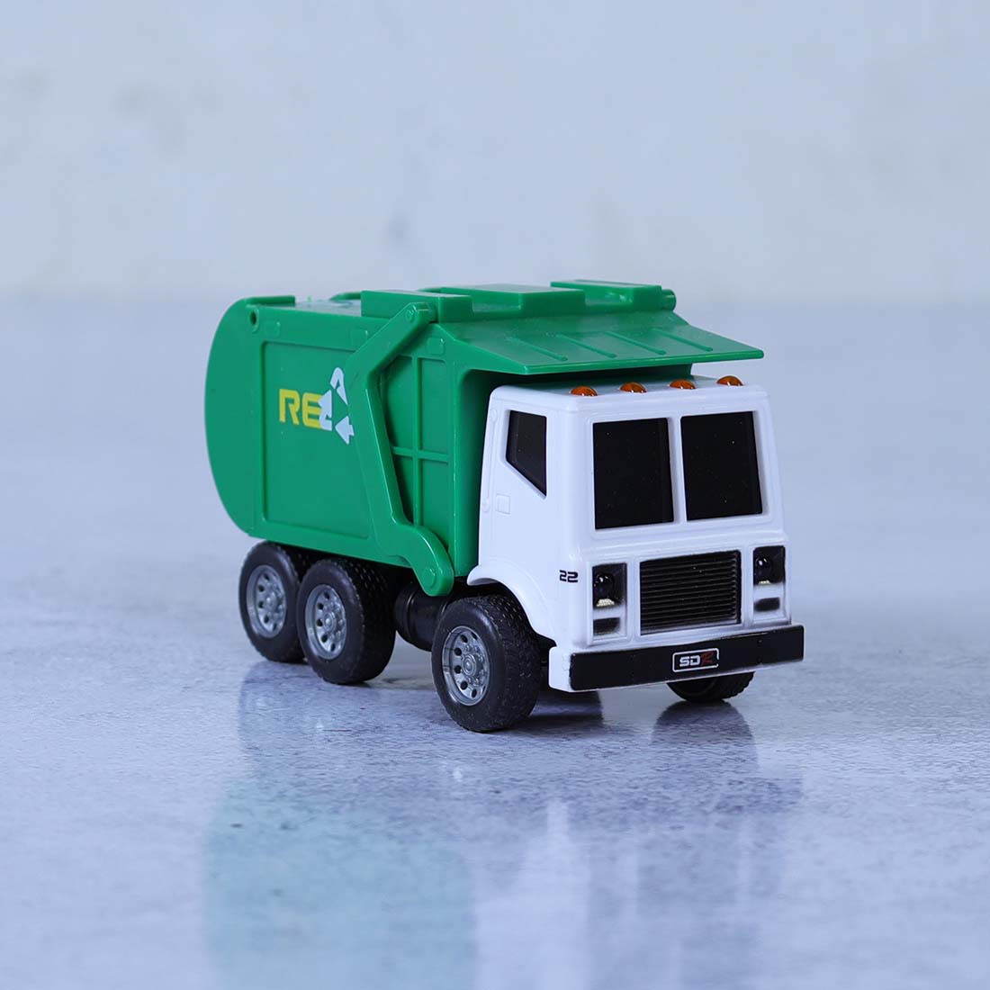 773203-1.jpg